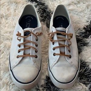 Sperry Crest Vibe Sneaker